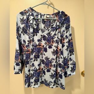 Elle Blue Floral Blouse Women’s Large